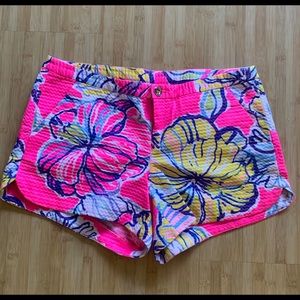 Lilly Pulitzer shorts size 4
